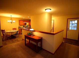 38271 Explorer Cir NE, North Branch, MN 55056