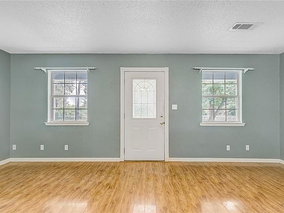 4th image of 3555 Kelly Ct