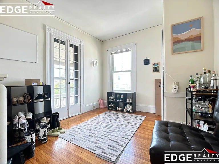 15 Elko St #2A — Photo 8