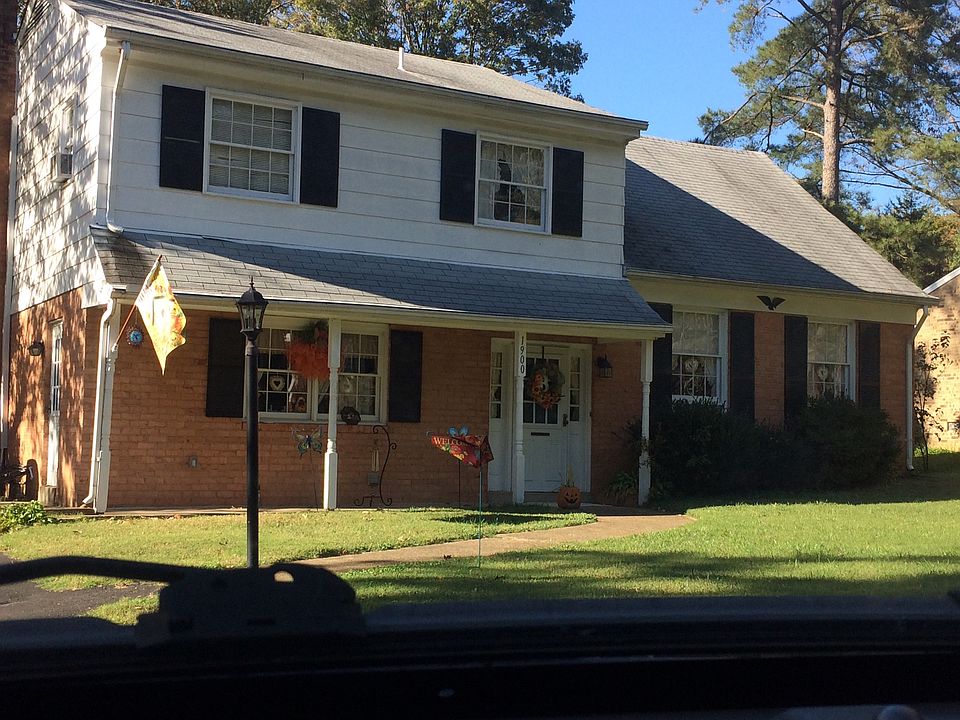 1st image of 1900 Denton Dr