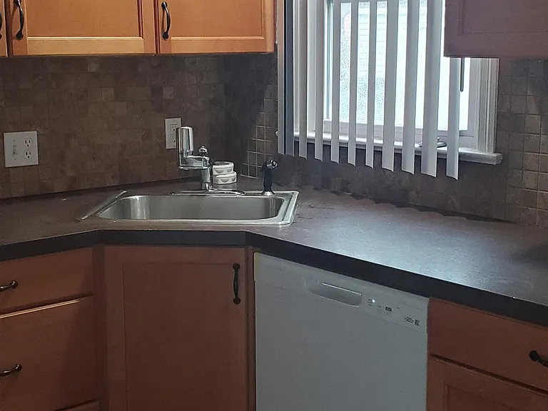 23908 E Baintree Rd — Photo 2
