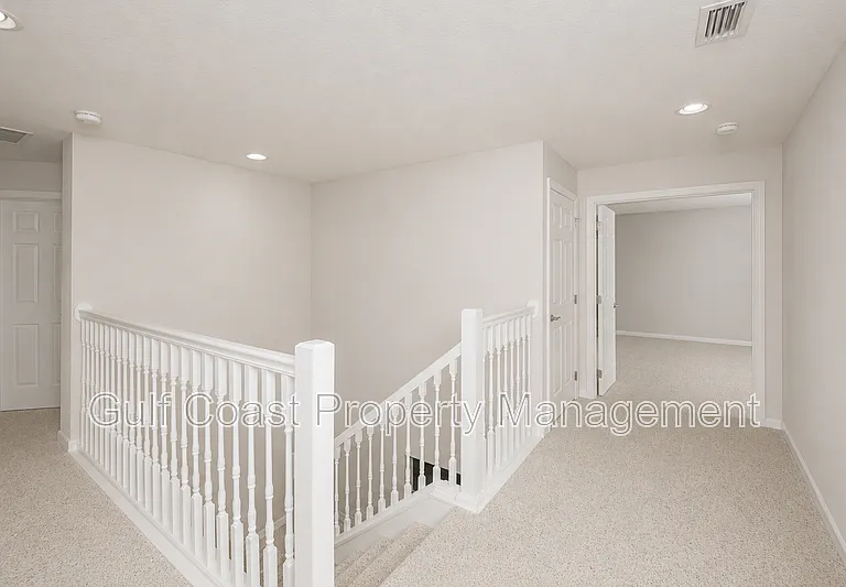 6945 74th Street Cir E — Photo 12