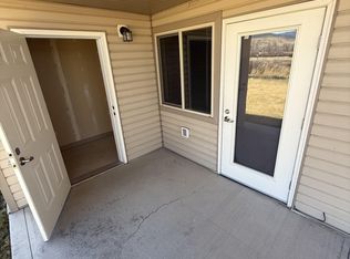 5 Avalon Ct #B-2, Emigrant, MT 59027