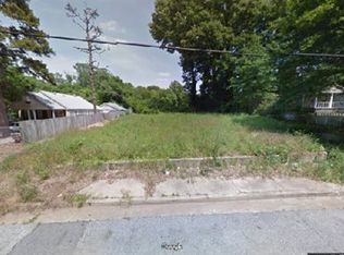 Lotus Rd, Memphis, TN 38109