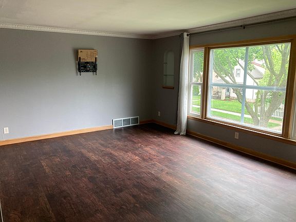 3rd image of 6319 W Girard Ave