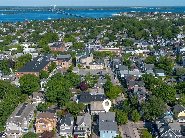 27 Mann Ave — Photo 43