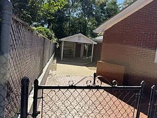 3 bed, 2.0 bath, $1,395 — Photo 4