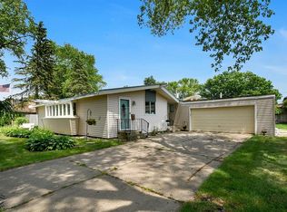 330 S Buell Ave, Aurora, IL