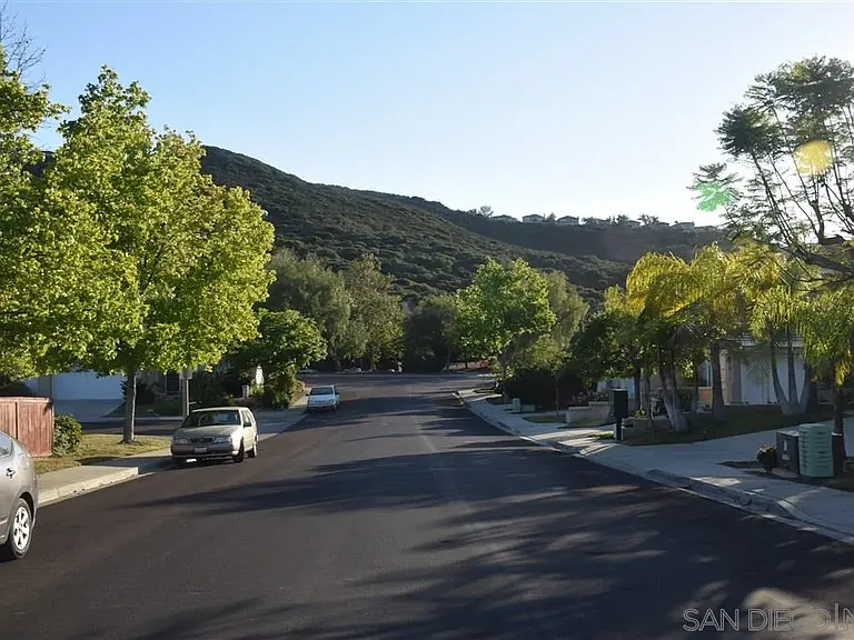 10872 Hasbrook Rd — Photo 15