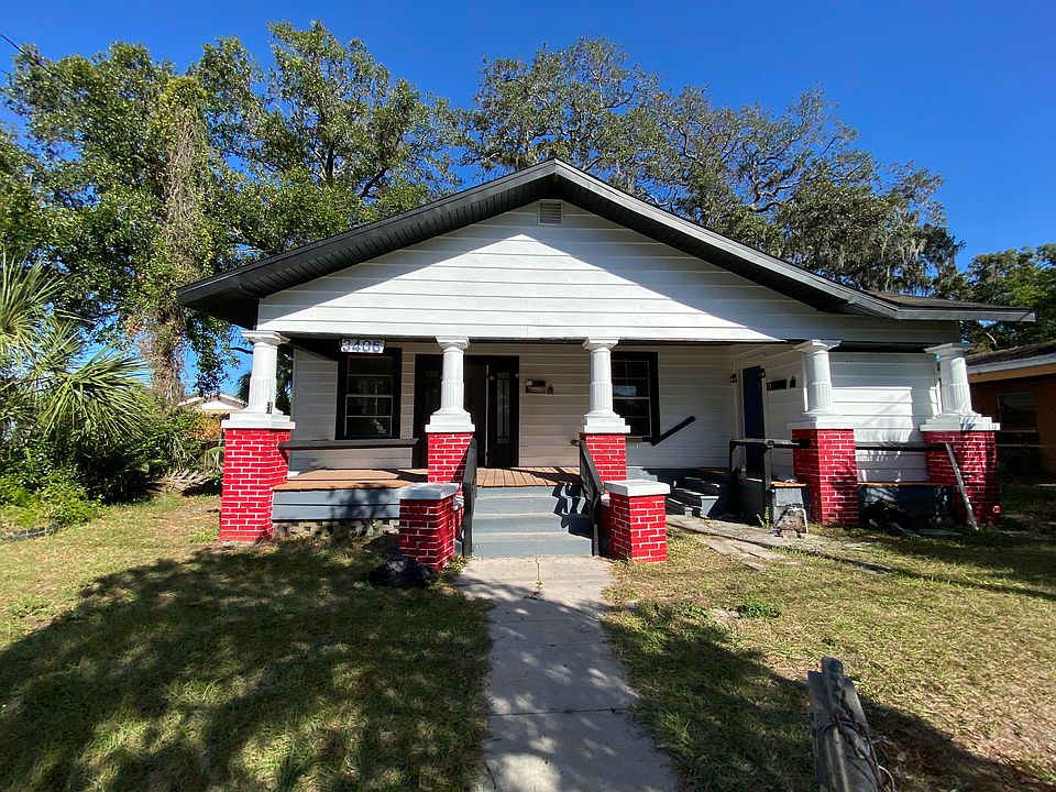 1st image of 3406 E 29th Ave #A