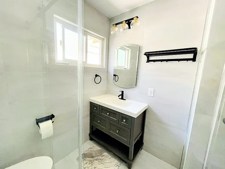 1234 McFarlane Ln — Photo 11