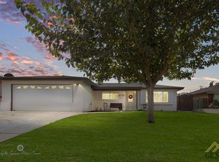 5701 Kingsland Ave, Bakersfield, CA 93306