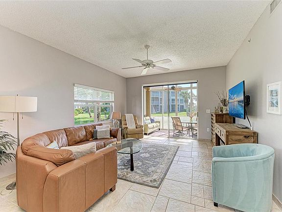2nd image of 9620 CLUB SOUTH CIRCLE #5108