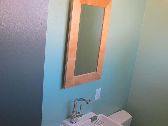 1/2 Bath off of Main Bedroom