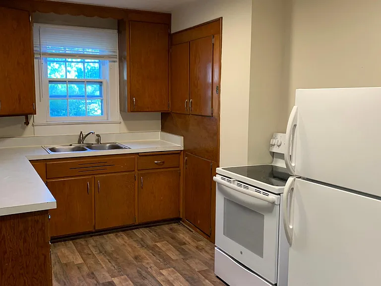 114 Ellett Rd — Photo 5
