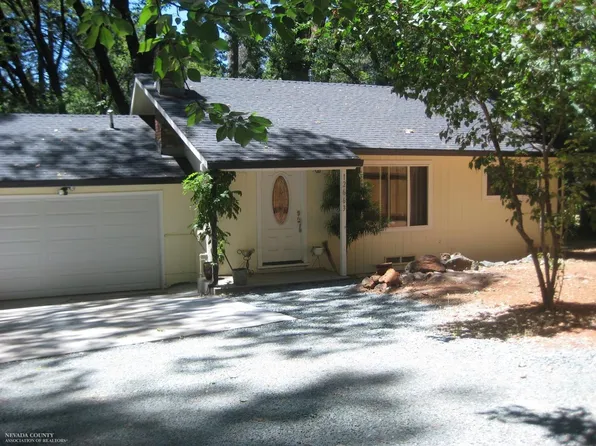 12663 Gem Ln, Grass Valley, CA 95945