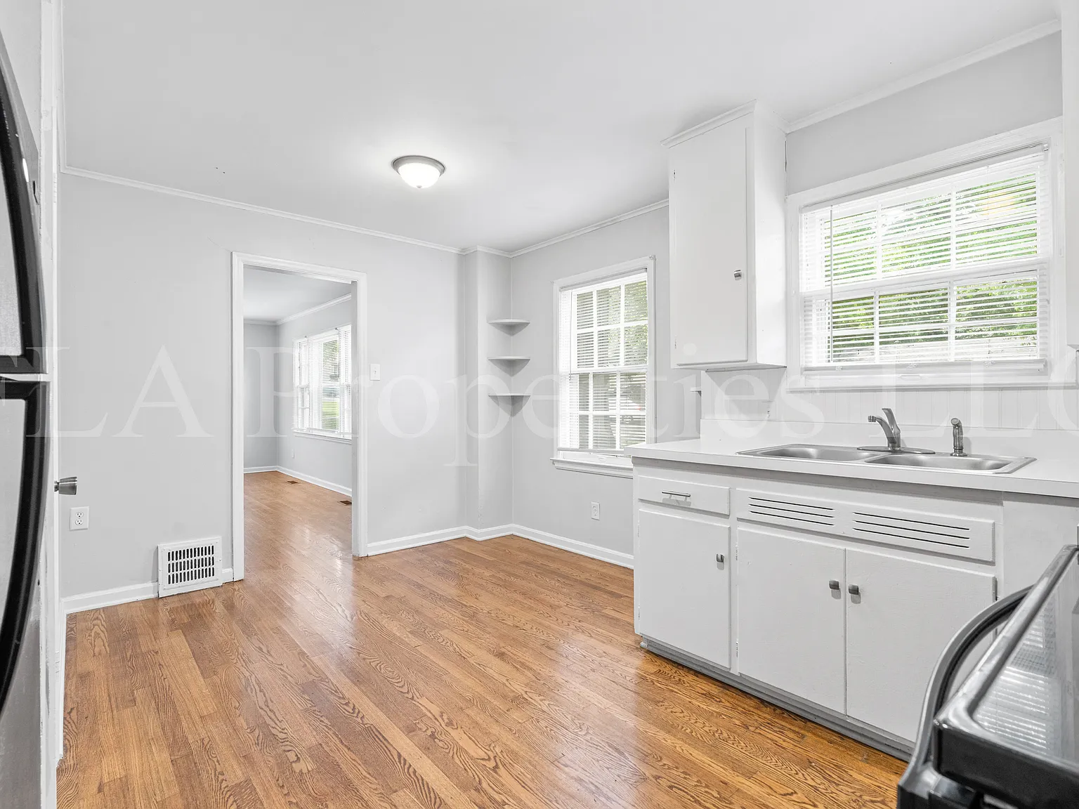 2 bed, 924 sqft, $2,050 — Photo 4