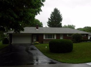 1006 Whitestone Rd, Xenia, OH 45385
