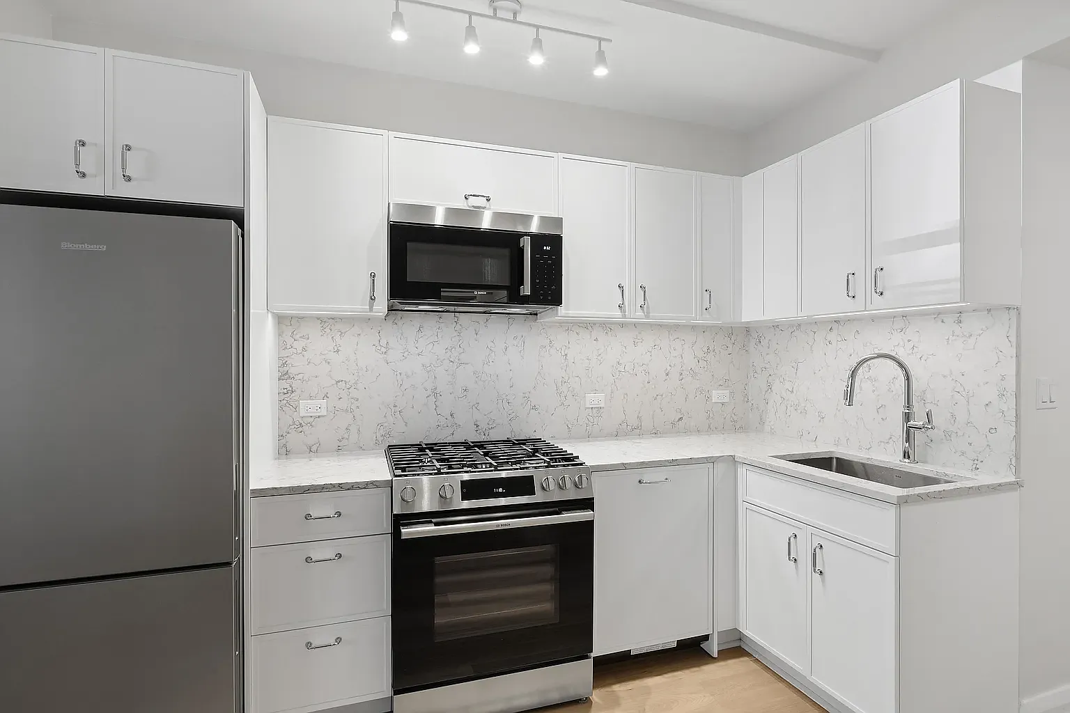 85 East End Avenue — Photo 3
