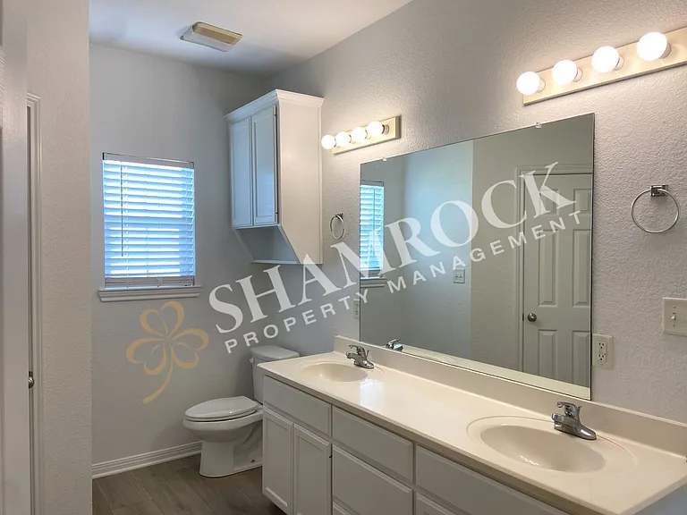 3061 Clydesdale Way — Photo 8