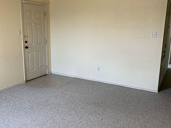 5th image of 2603 Alma Dr #B