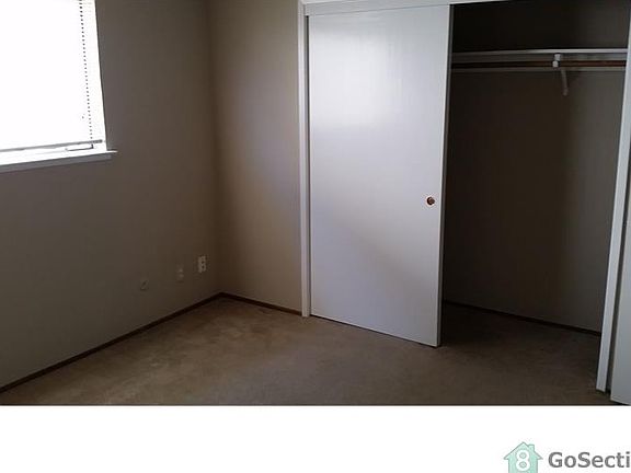 4th image of 611 Rebecca Way APT 2