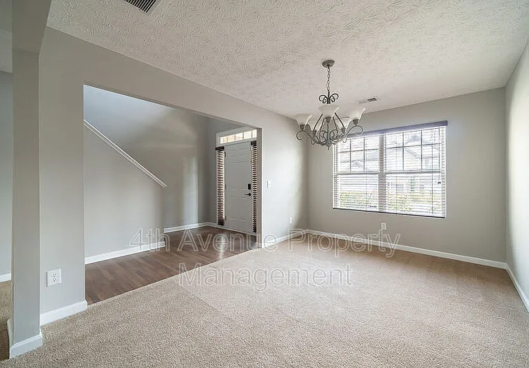 2437 Peach Shoals Cir — Photo 6