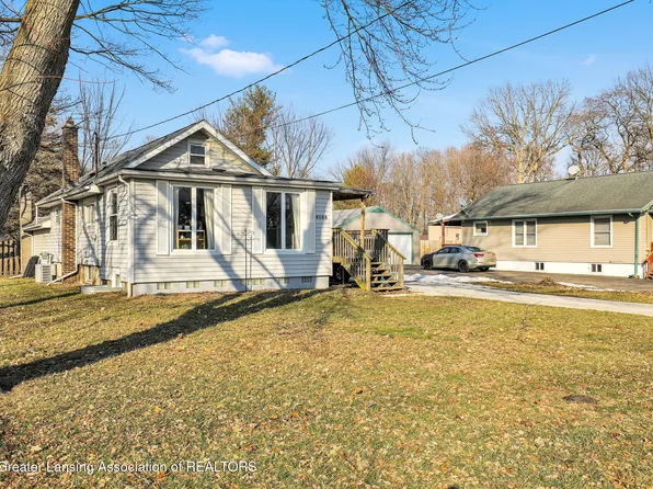 4108 Holt Rd, Holt, MI 48842