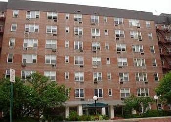 1st image of 2 Sadore Ln APT 7V