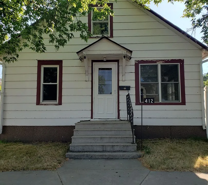 412 3rd Ave NW