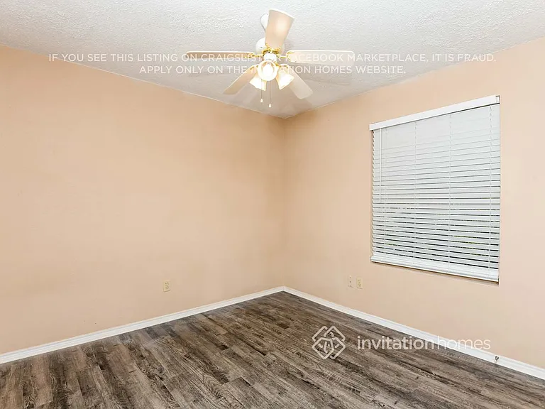 3805 Waxwing Cir S — Photo 14