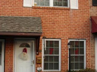 26 Park Vallei Ln, Brookhaven, PA 19015