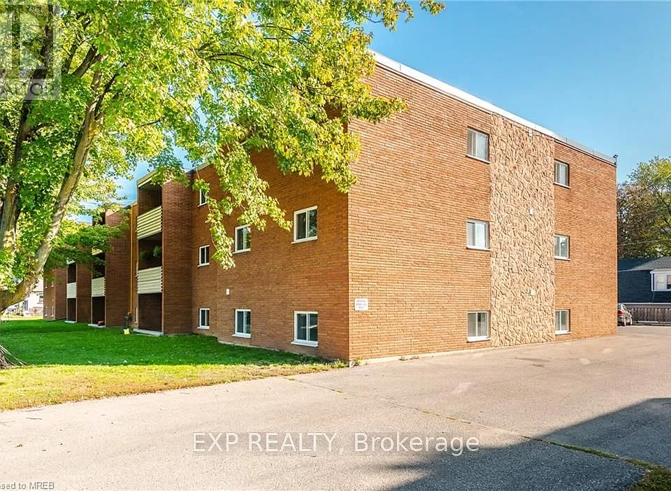 529 Elm St #23