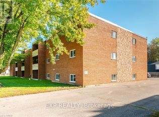 529 Elm St #23, Pt Colborne, ON L3K 5W6