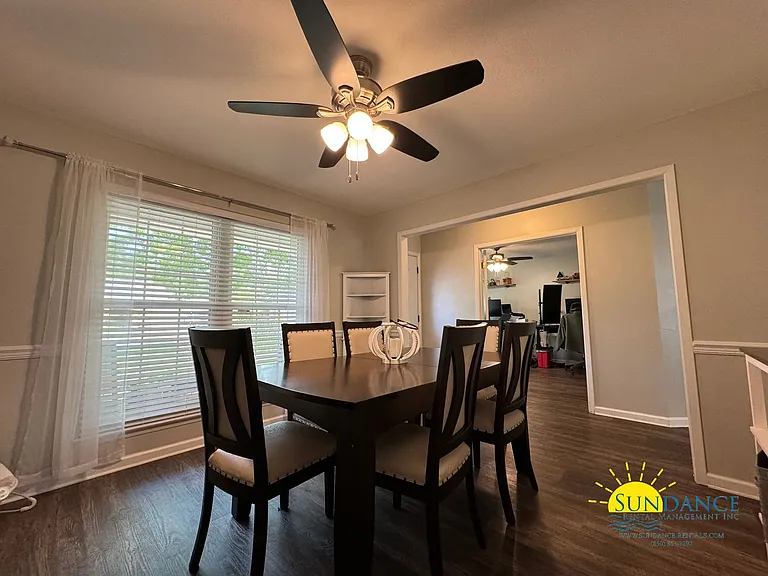 109 Long Pointe Dr — Photo 3