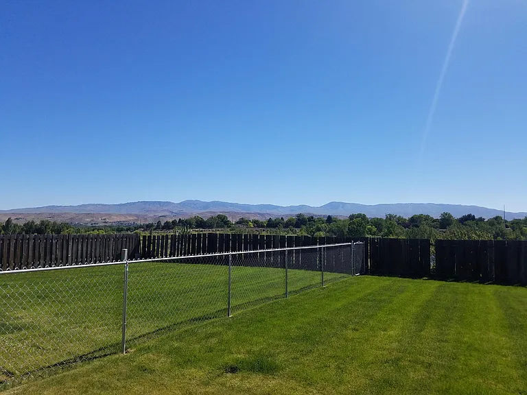 4944 N Decatur Dr — Photo 4