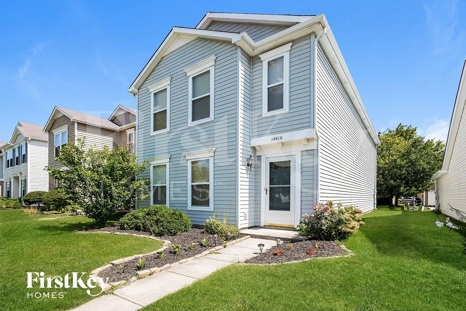 3 bed, 2.5 bath, 1772 sqft, $2,040 — Photo 3