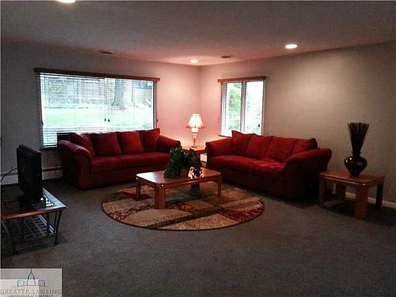 3rd image of 4205 Mar Moor Dr