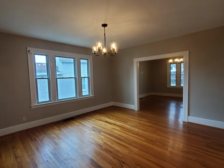 1020 Albany St #1 — Photo 8