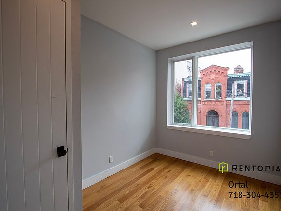 3rd image of 34 Belvidere St #3K