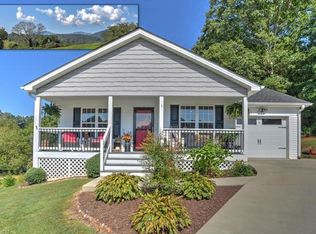 3 H D Ln, Leicester, NC 28748