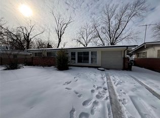 10551 Murat Dr, Saint Louis, MO 63136