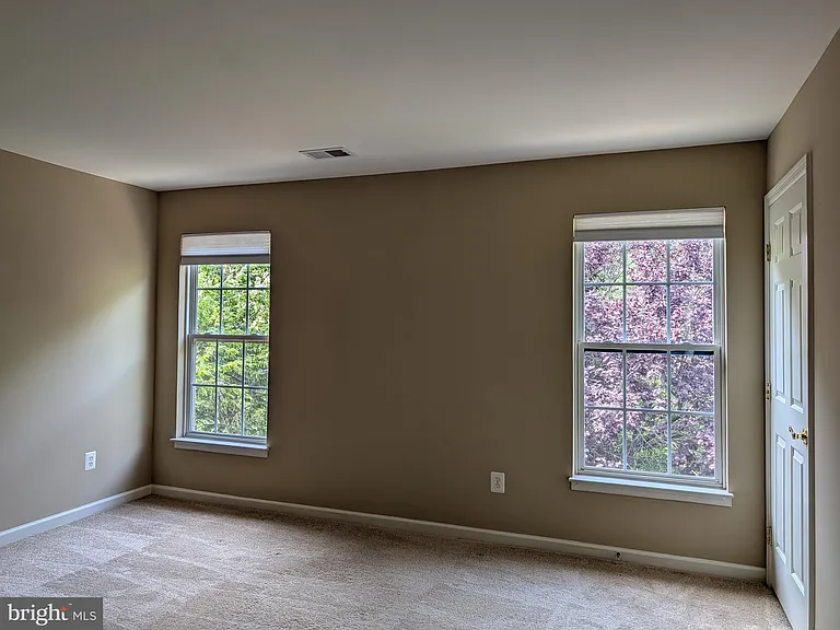 44476 Livonia Ter — Photo 22