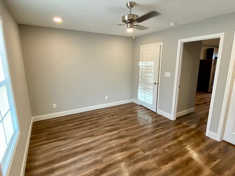 22035 Spidel Way — Photo 3