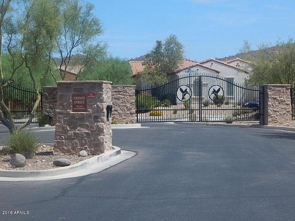 3rd image of 1609 W Aloe Vera Dr