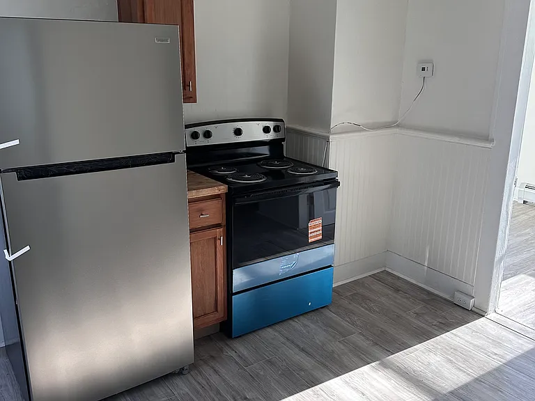 380 Union St #2 — Photo 15