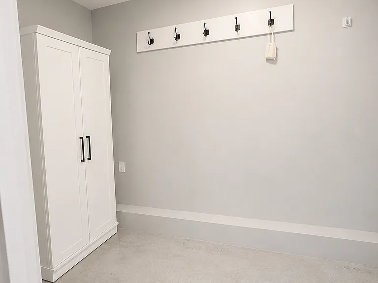531 Lakemont Ave NW — Photo 5