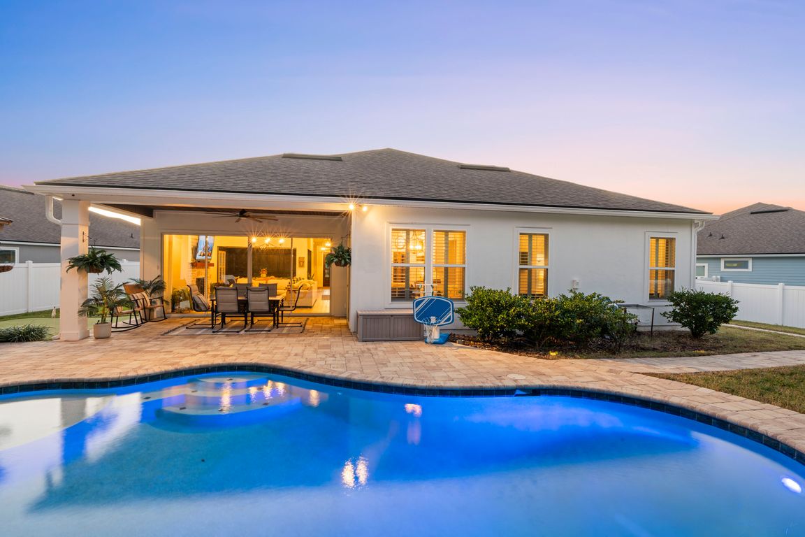 next background image