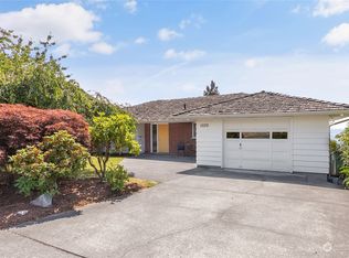 1030 16th St, Bellingham, WA 98225