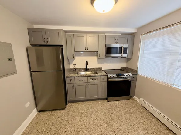 2069 North 18th Avenue, 2069 N 18th Ave APT 2, Melrose Park, IL 60160